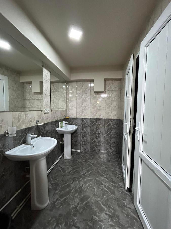 Time Hotel & Tours Γιερεβάν Εξωτερικό φωτογραφία