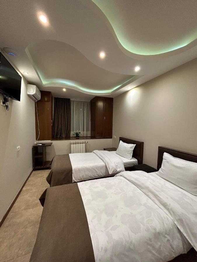 Time Hotel & Tours Γιερεβάν Εξωτερικό φωτογραφία