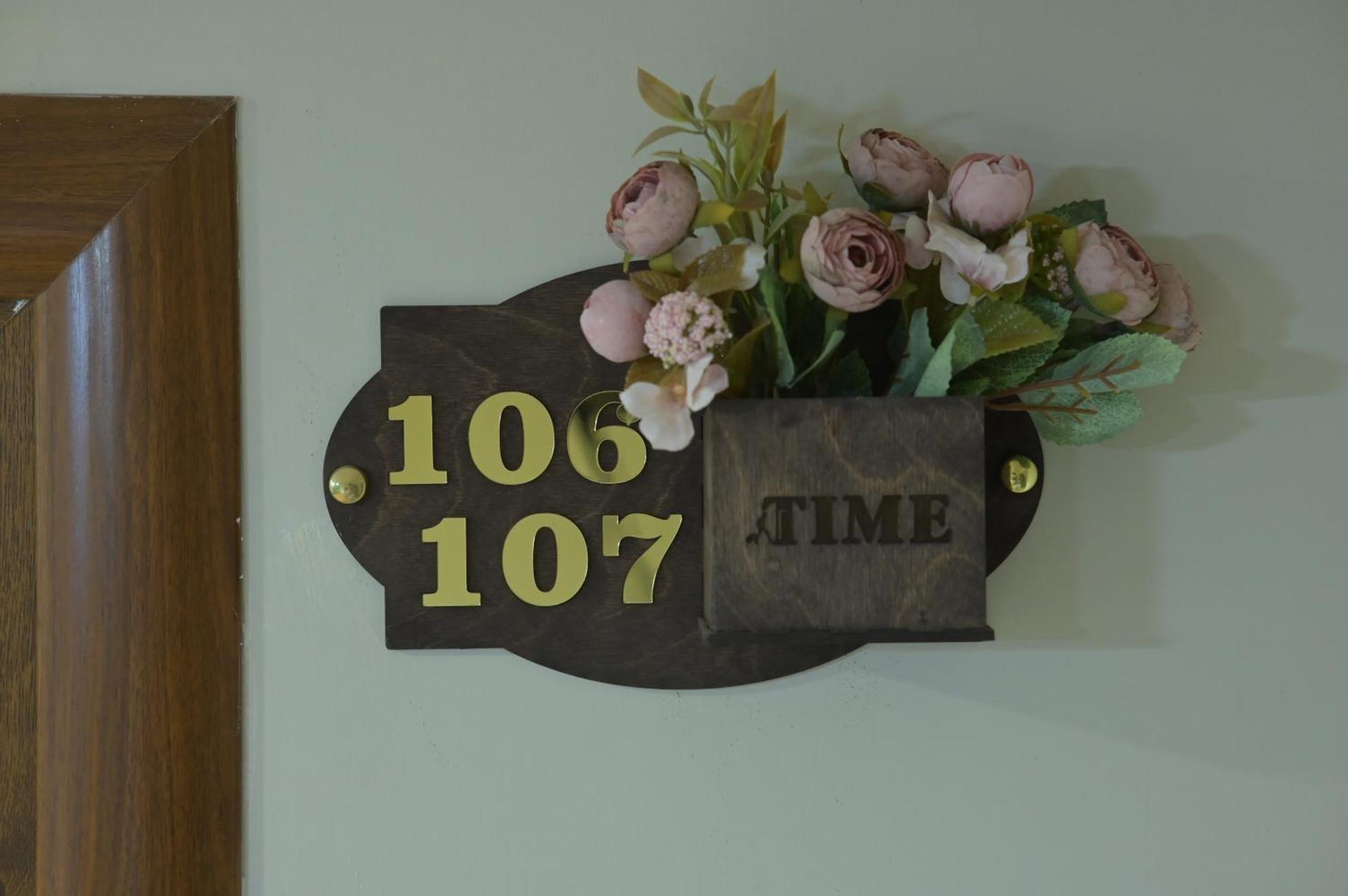 Time Hotel & Tours Γιερεβάν Εξωτερικό φωτογραφία