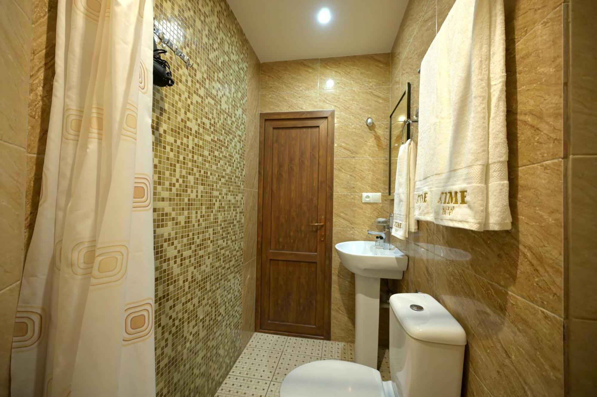Time Hotel & Tours Γιερεβάν Εξωτερικό φωτογραφία