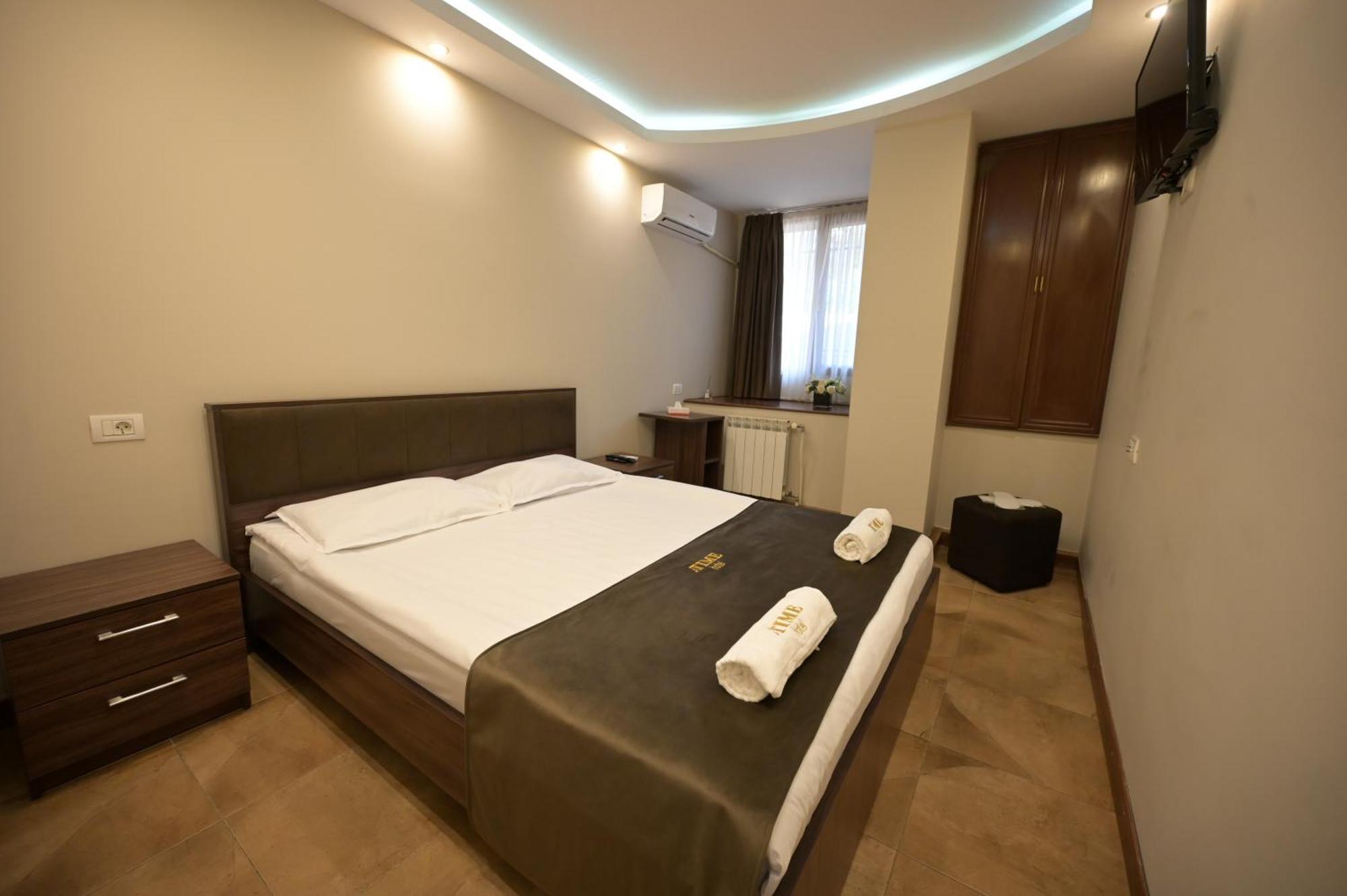 Time Hotel & Tours Γιερεβάν Εξωτερικό φωτογραφία