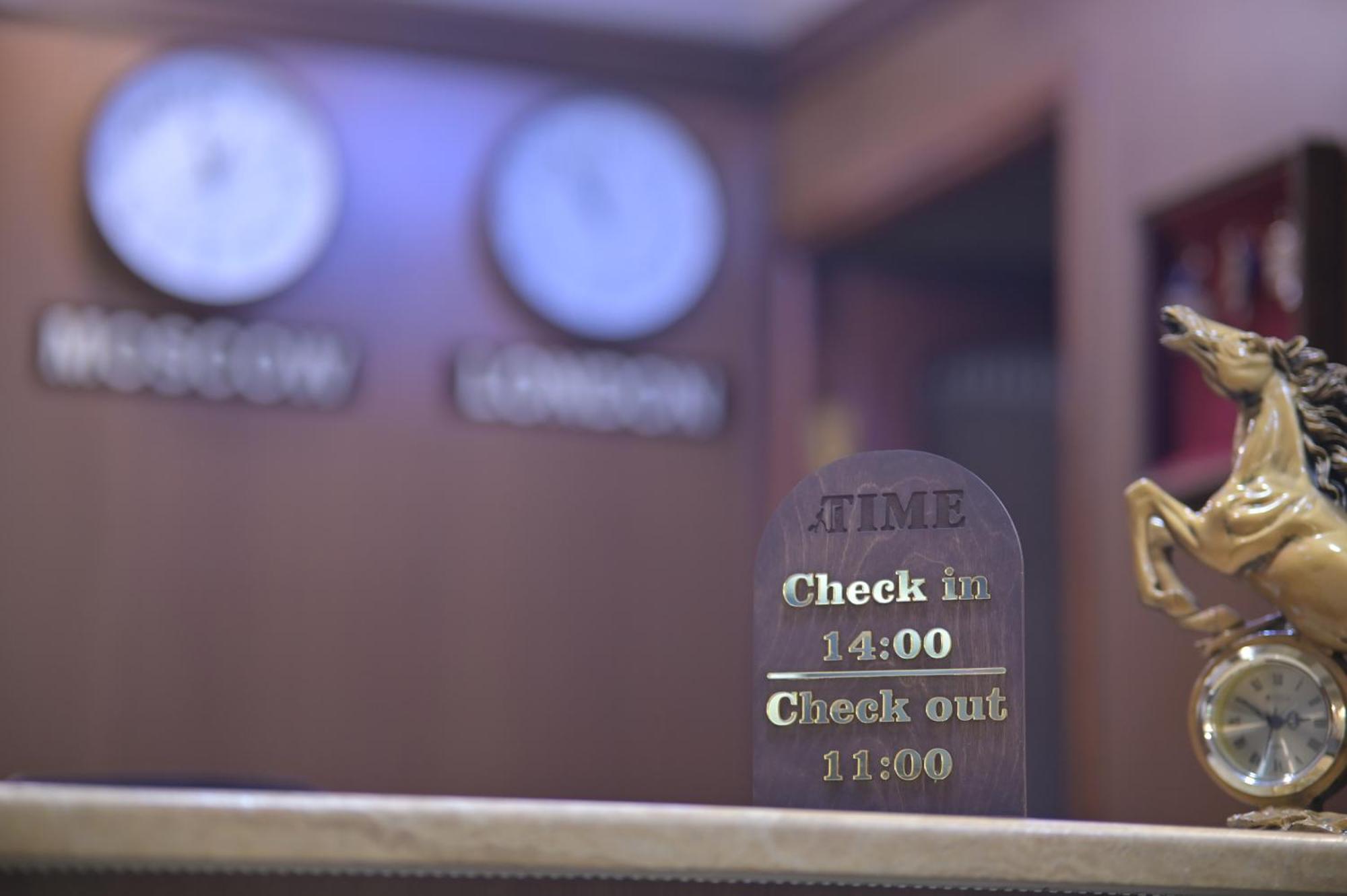 Time Hotel & Tours Γιερεβάν Εξωτερικό φωτογραφία